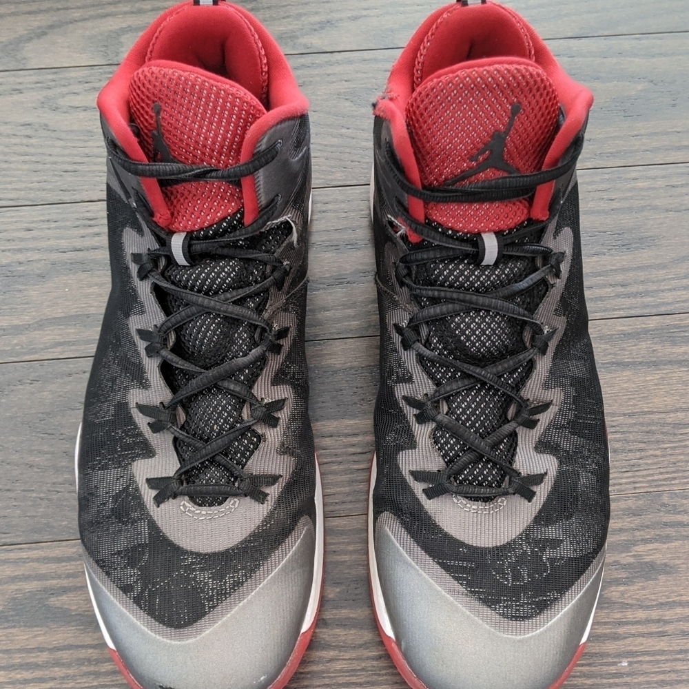 Air Jordan Superfly 3 red/black